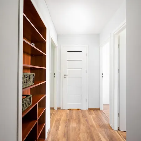 Egipska Homely By Bookinghost Warsaw